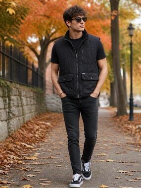 Faconnable Black Quilted Utility Vest Large